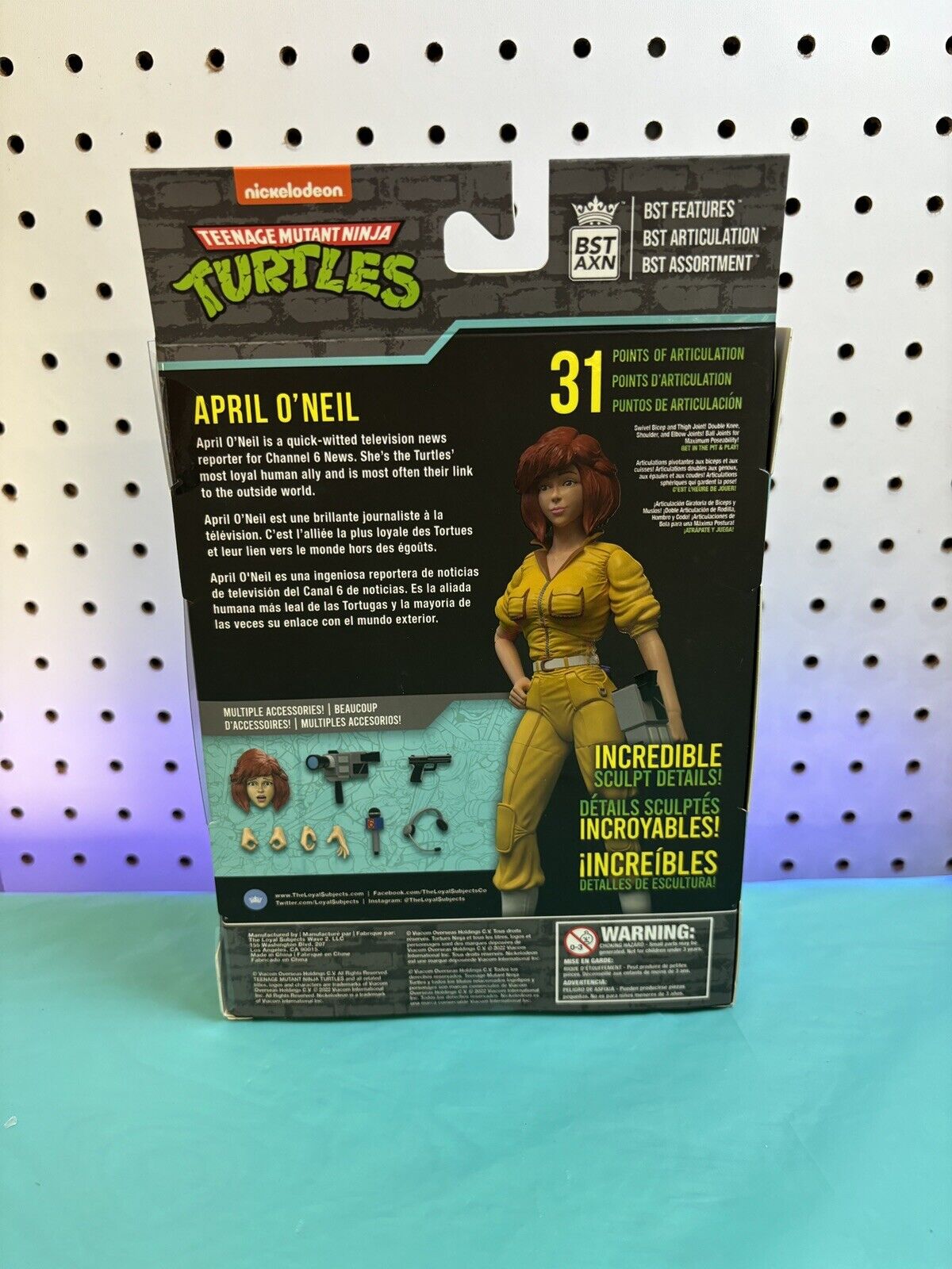 BST AXN Teenage Mutant Ninja Turtle April O'Neil TMNT Figure Loyal Subject